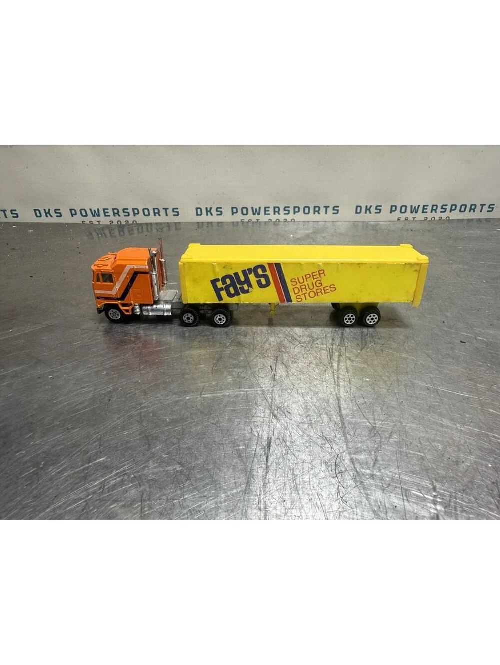 VINTAGE TRAFFIC STOPPERS CLOSED FAYS SUPER DRUG STORES SEMI TRAILER